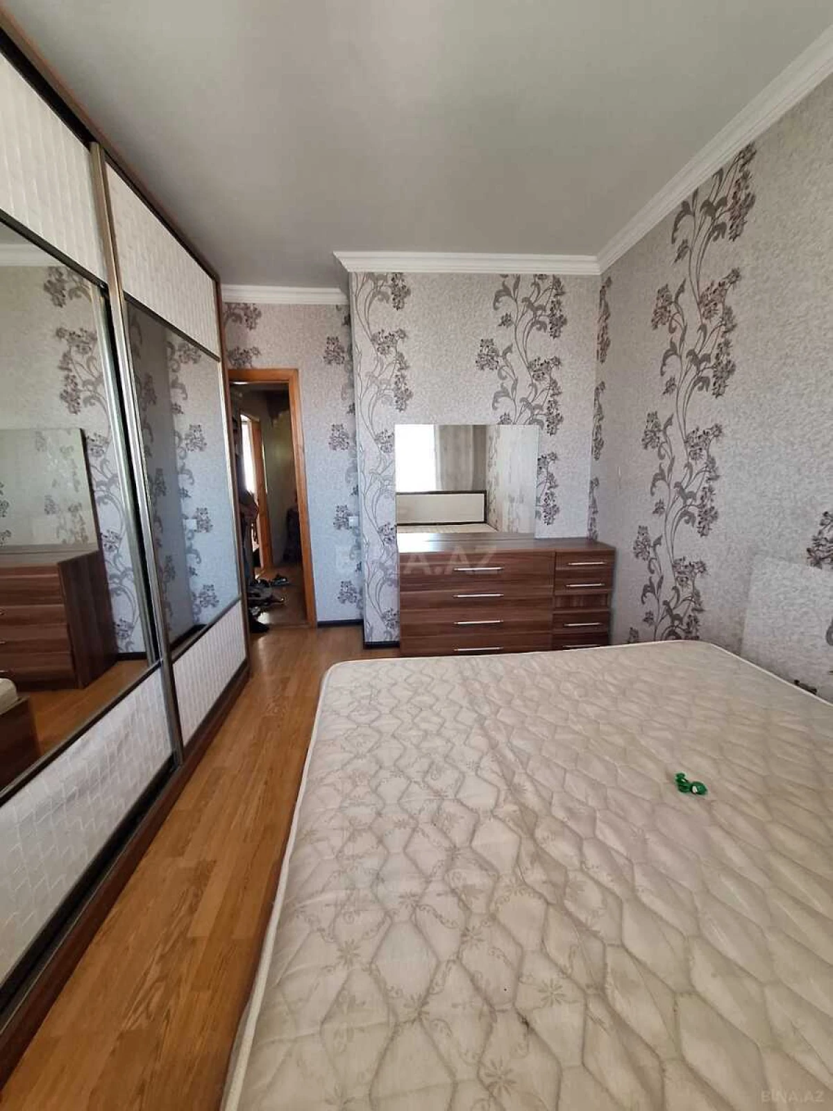 Kirayə verilir 2 otaqlı mənzil 65 m²