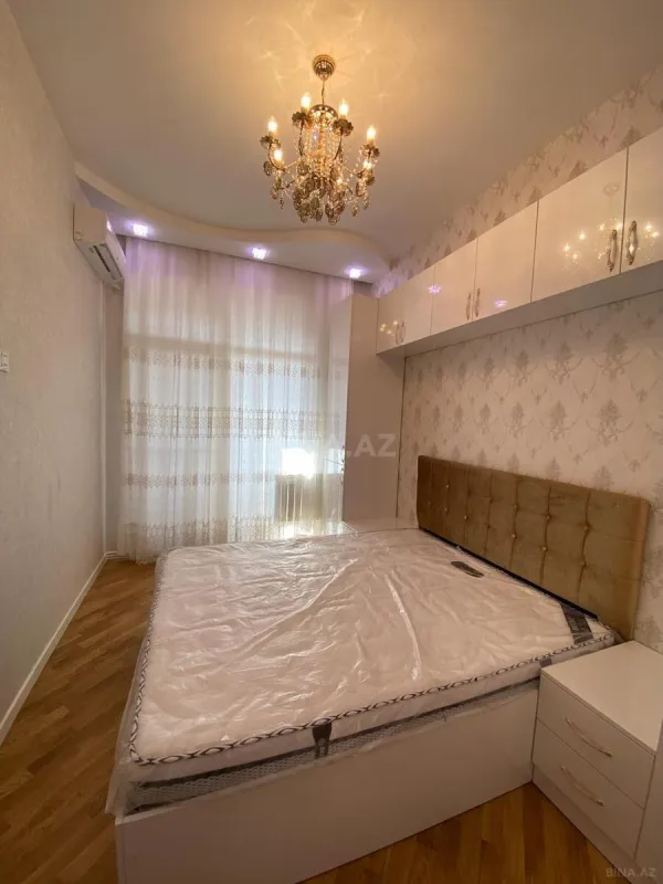 Kirayə verilir 2 otaqlı mənzil 60 m²