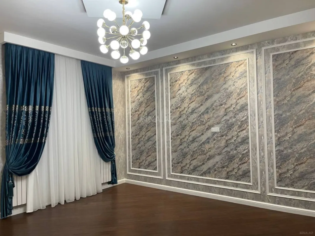 Satılır 6 otaqlı həyət evi 430 m²