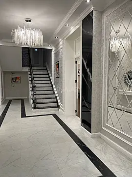 Satılır 6 otaqlı həyət evi 430 m²