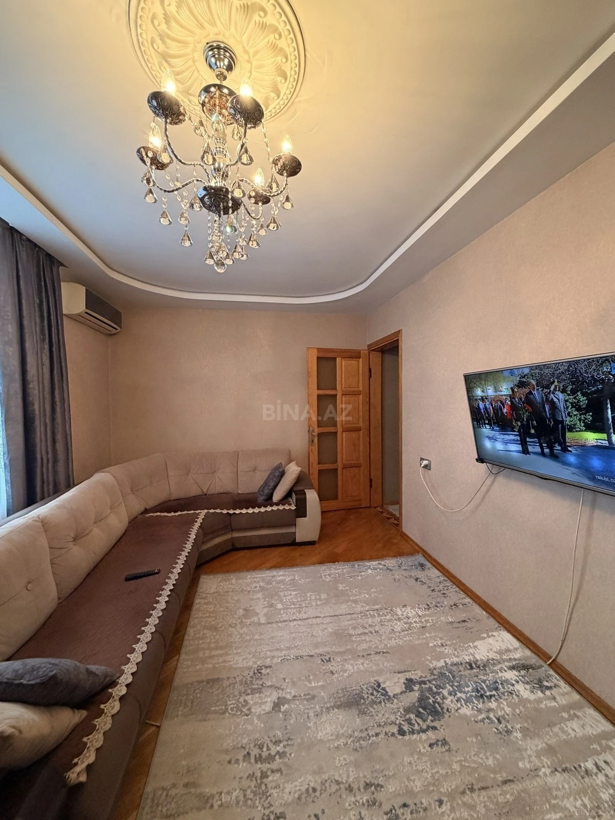 Satılır 2 otaqlı mənzil 70 m²
