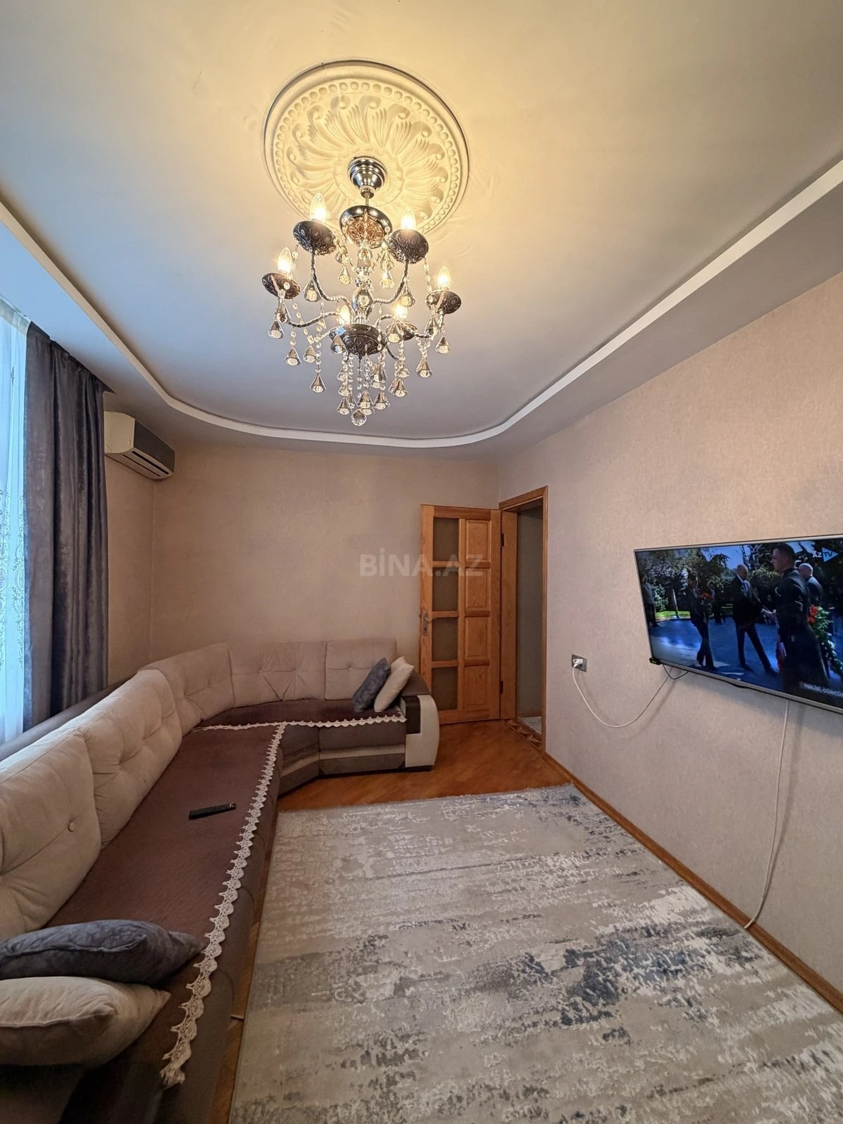 Satılır 2 otaqlı mənzil 70 m²