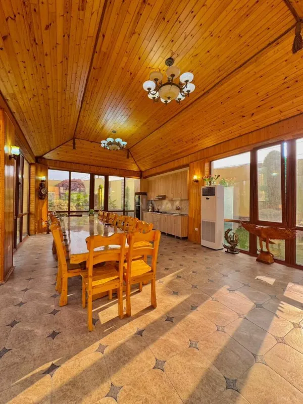 Satılır 6 otaqlı həyət evi 500 m²