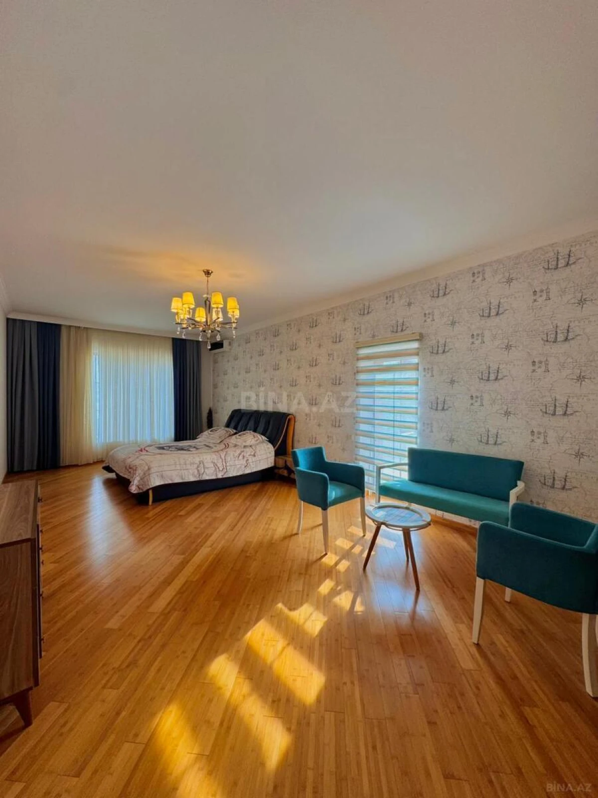 Satılır 6 otaqlı həyət evi 500 m²