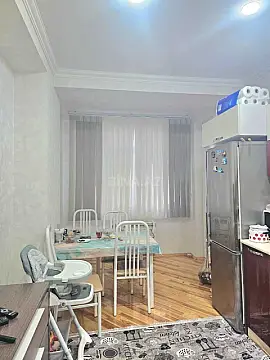 Satılır 2 otaqlı mənzil 90 m²