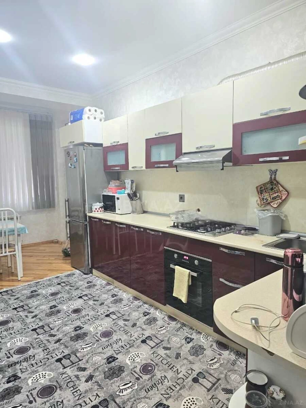 Satılır 2 otaqlı mənzil 90 m²