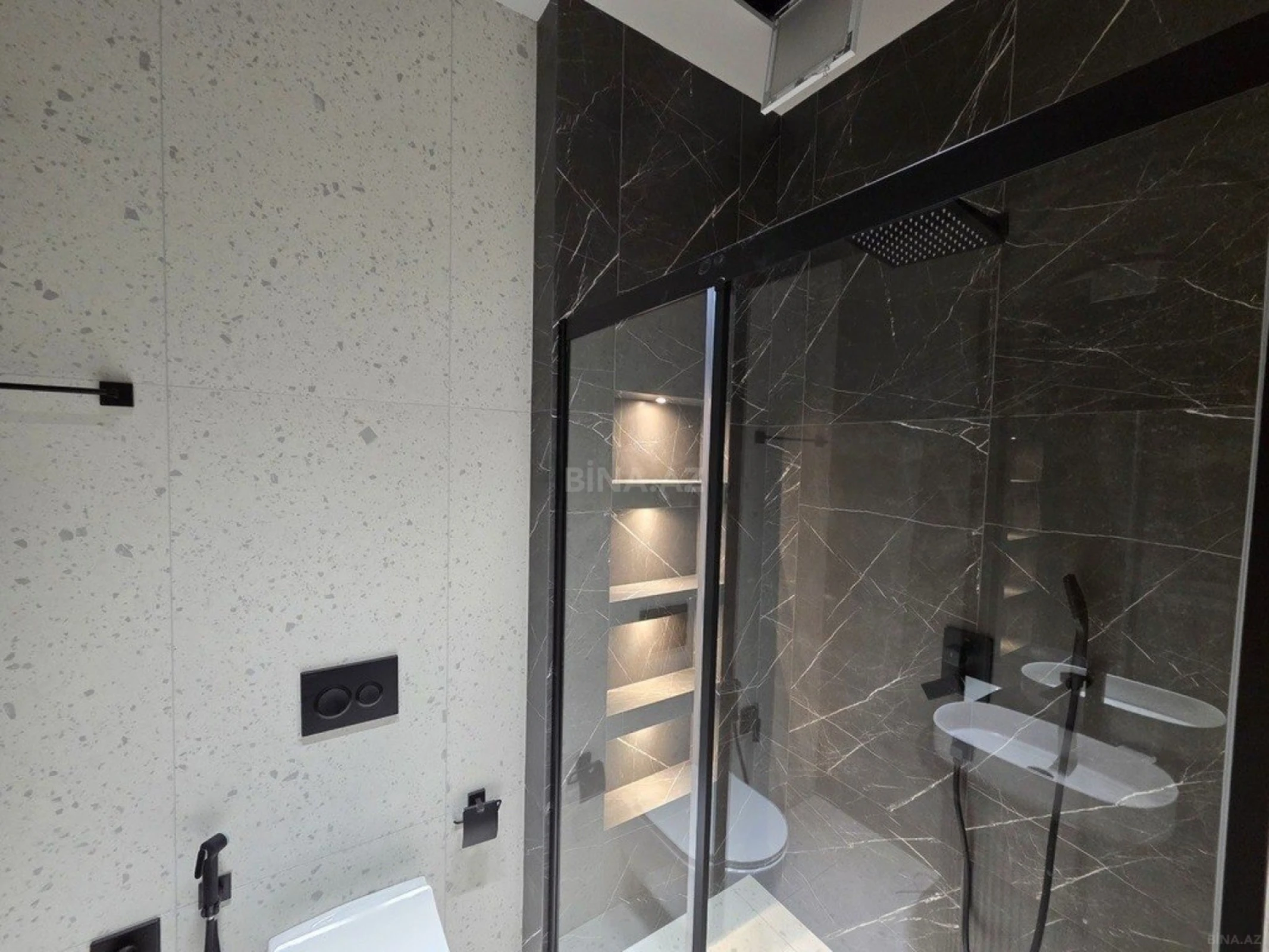 Kirayə verilir 3 otaqlı mənzil 110 m²