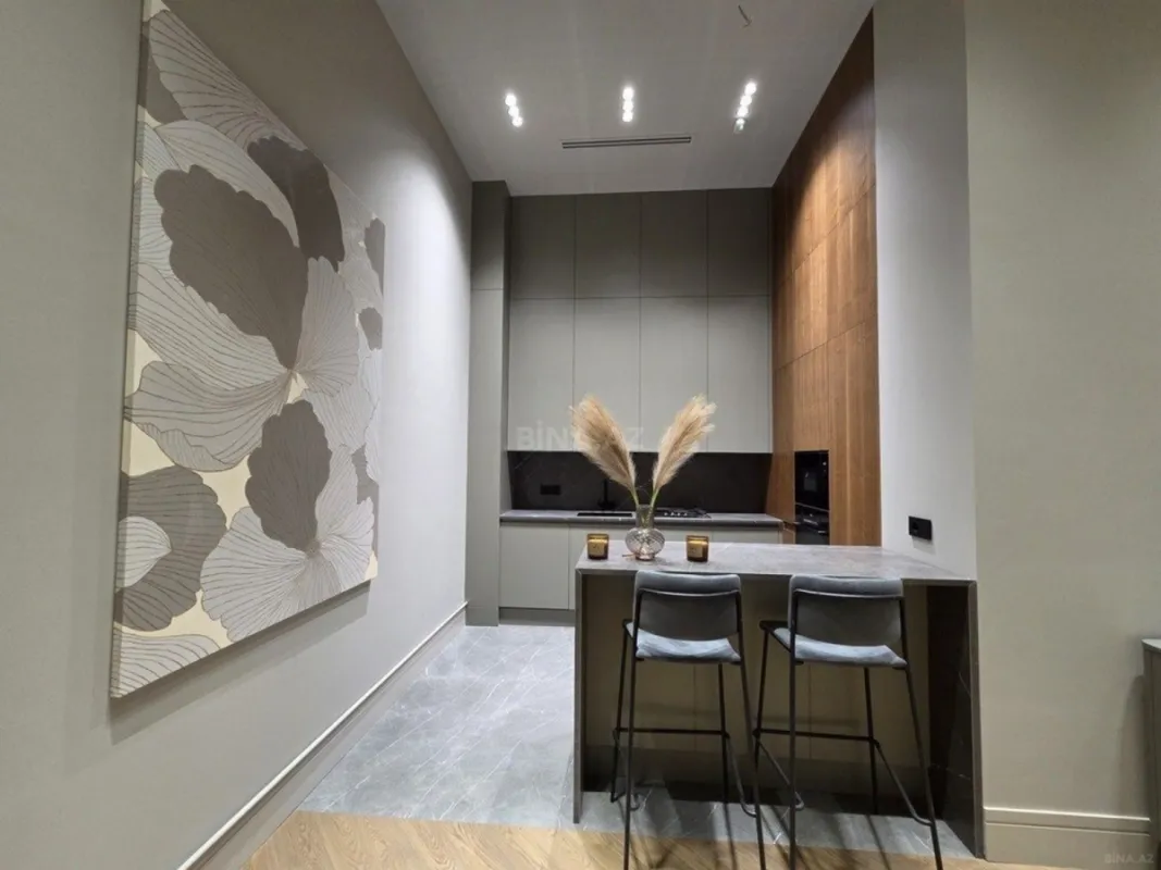 Kirayə verilir 3 otaqlı mənzil 110 m²