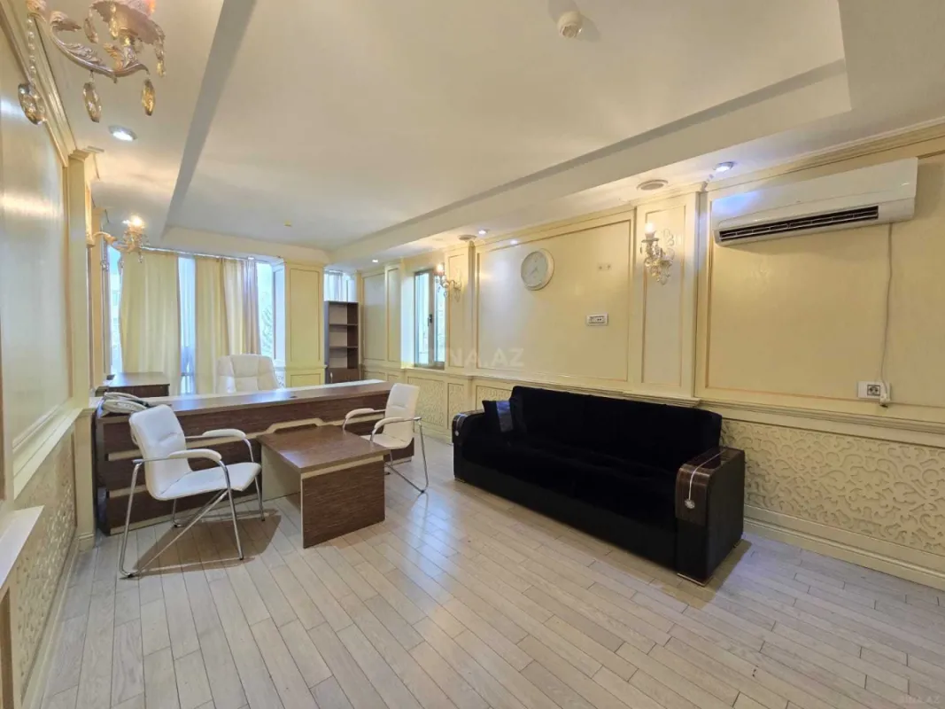 Kirayə verilir 5 otaqlı ofis 354 m²