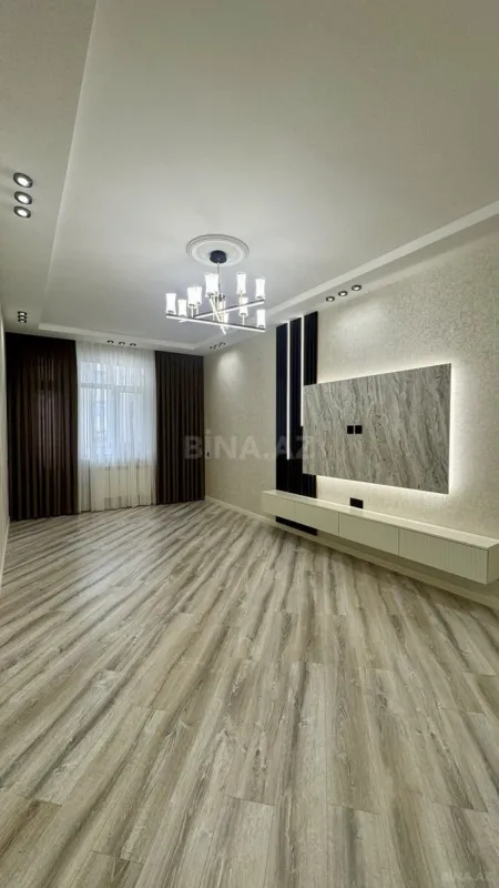 Satılır 3 otaqlı mənzil 106 m²
