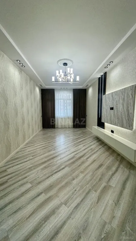 Satılır 3 otaqlı mənzil 106 m²