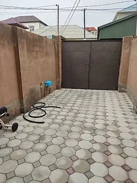 Kirayə verilir 3 otaqlı həyət evi 90 m²