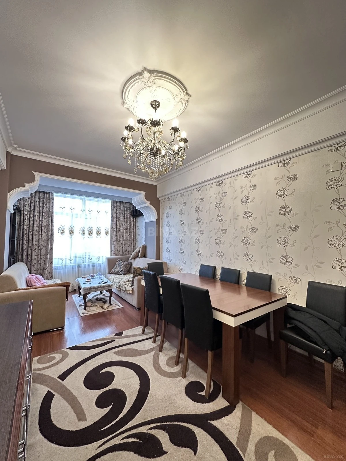 Satılır 2 otaqlı mənzil 65 m²