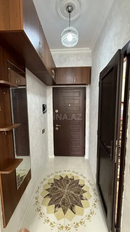 Satılır 2 otaqlı mənzil 45 m²