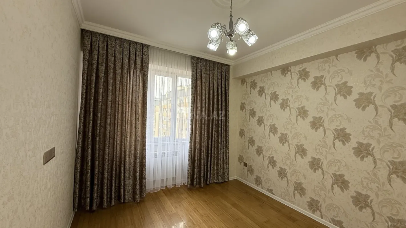 Satılır 2 otaqlı mənzil 45 m²