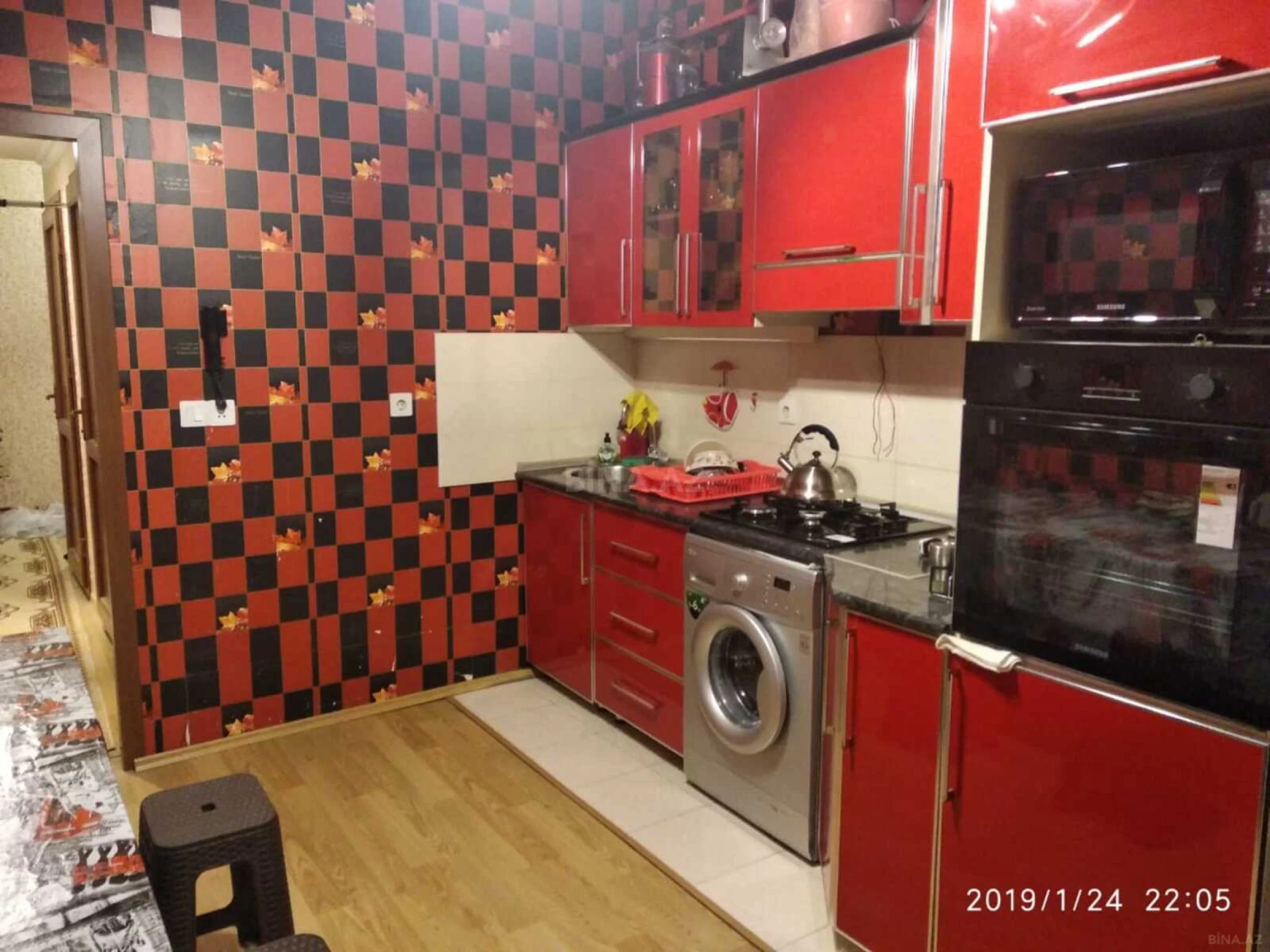 Satılır 2 otaqlı mənzil 90 m²