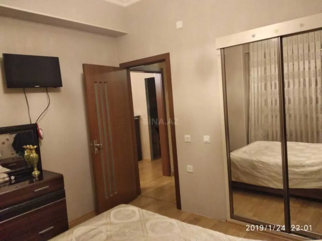 Satılır 2 otaqlı mənzil 90 m²