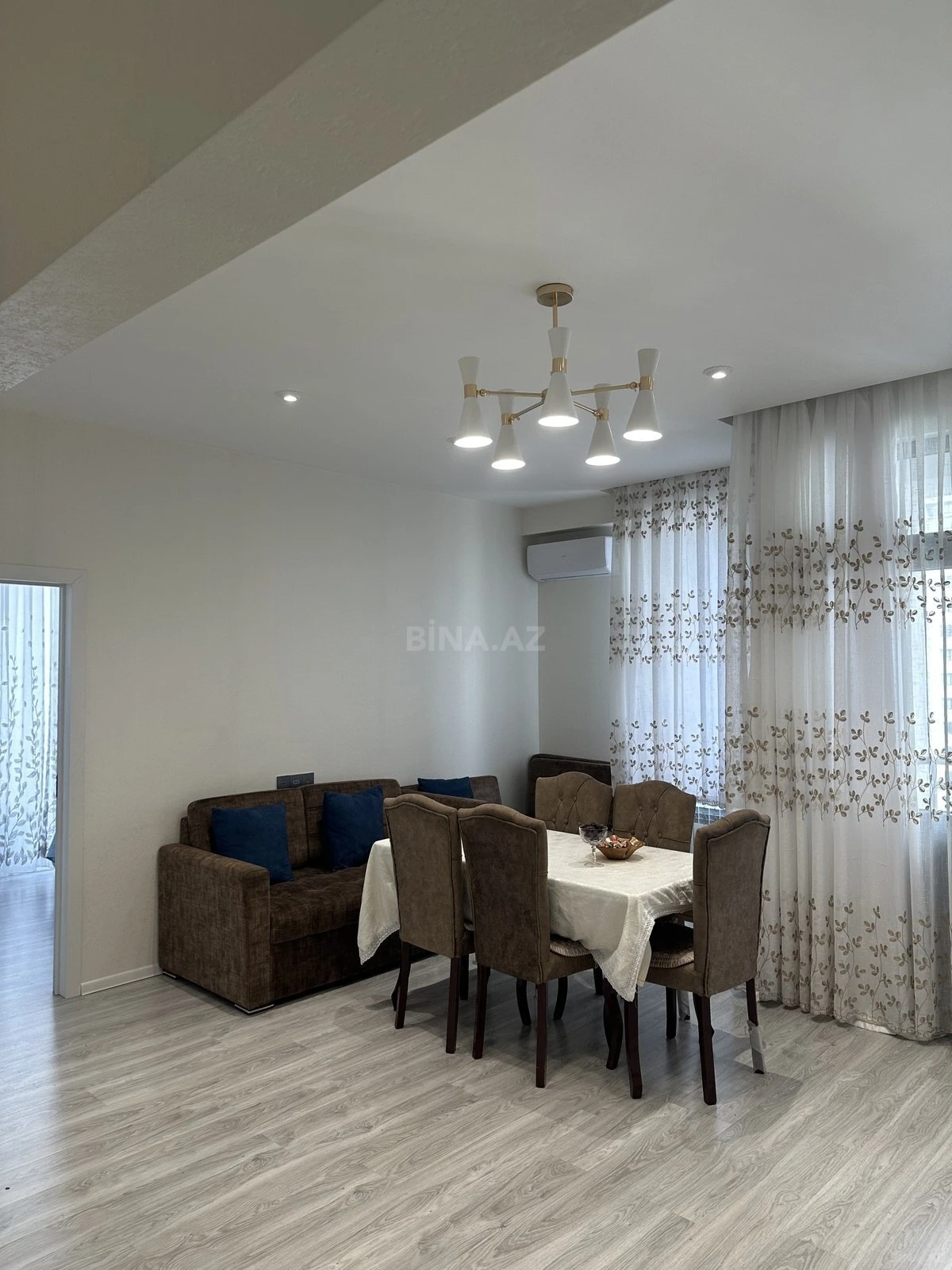 Satılır 3 otaqlı mənzil 75 m²