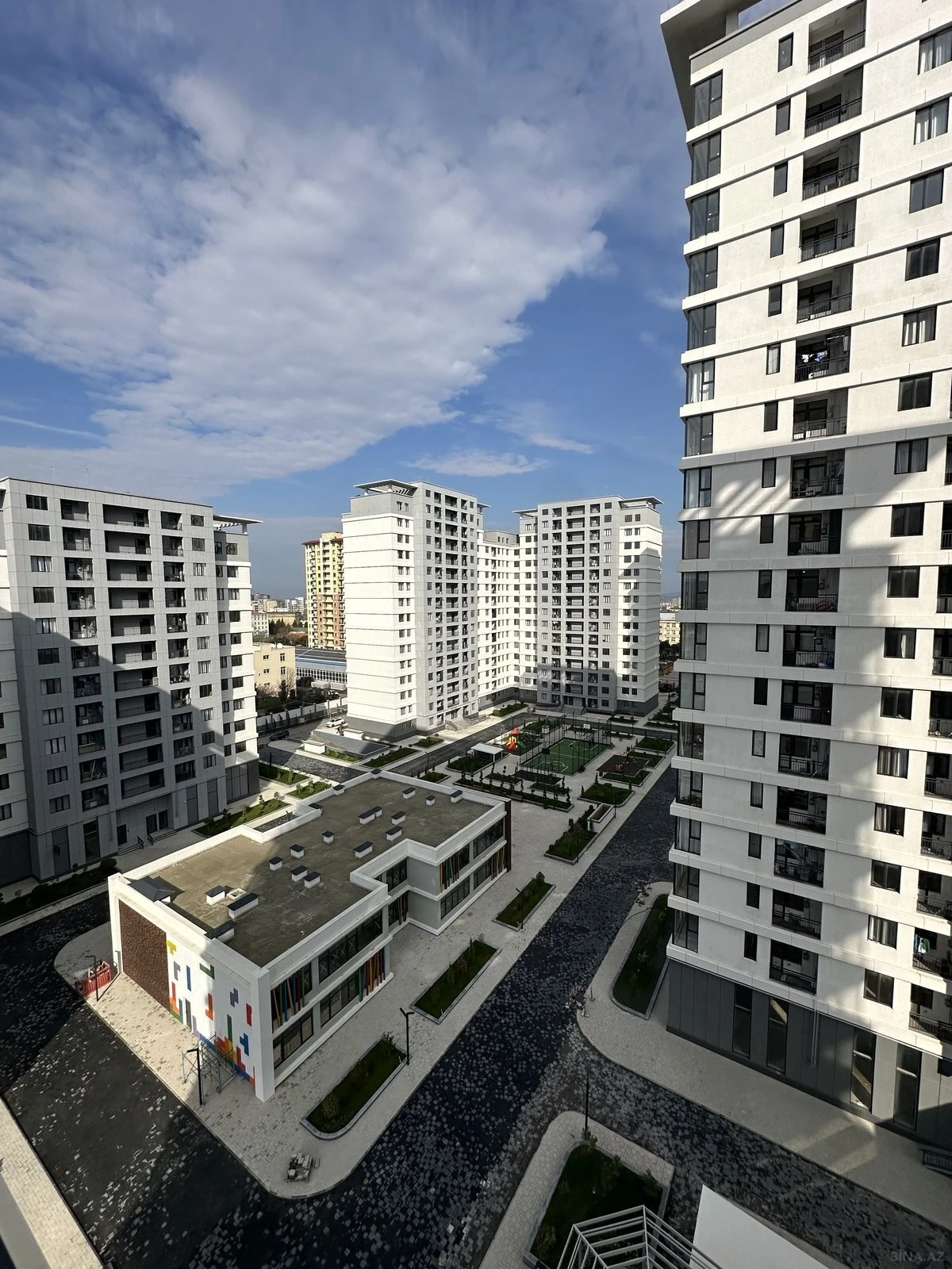 Satılır 3 otaqlı mənzil 75 m²