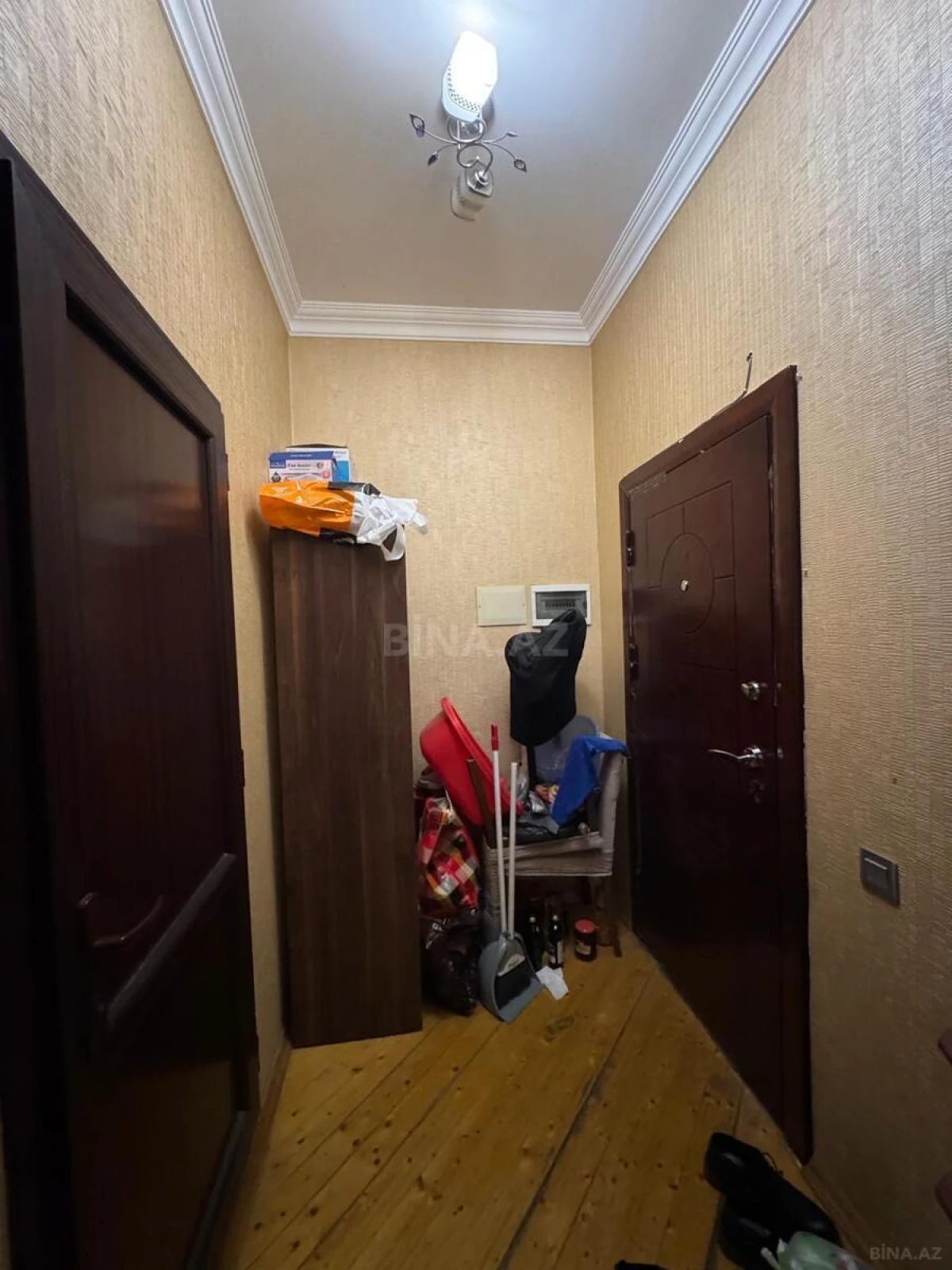 Satılır 2 otaqlı mənzil 75 m²