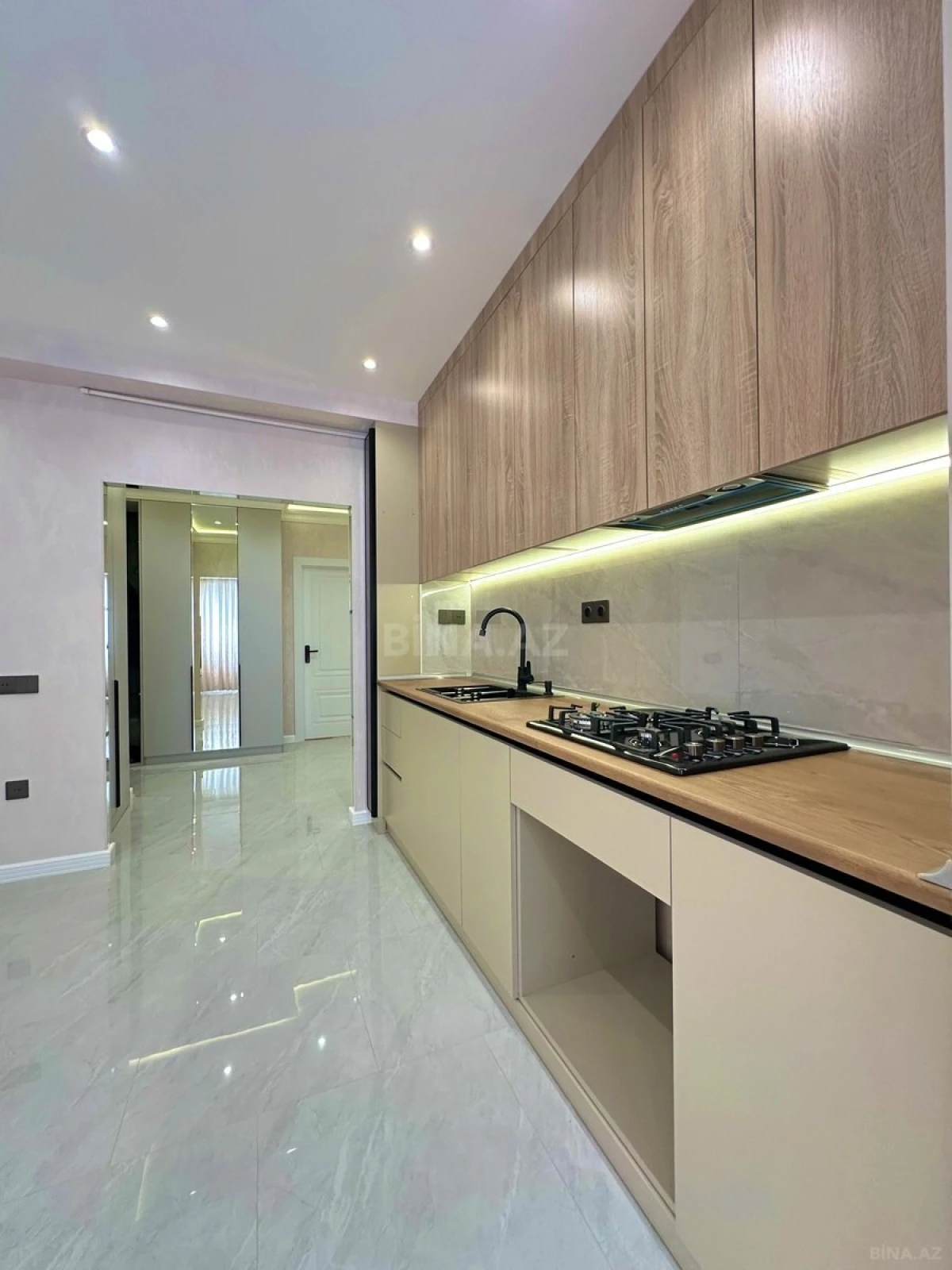 Satılır 3 otaqlı mənzil 80 m²