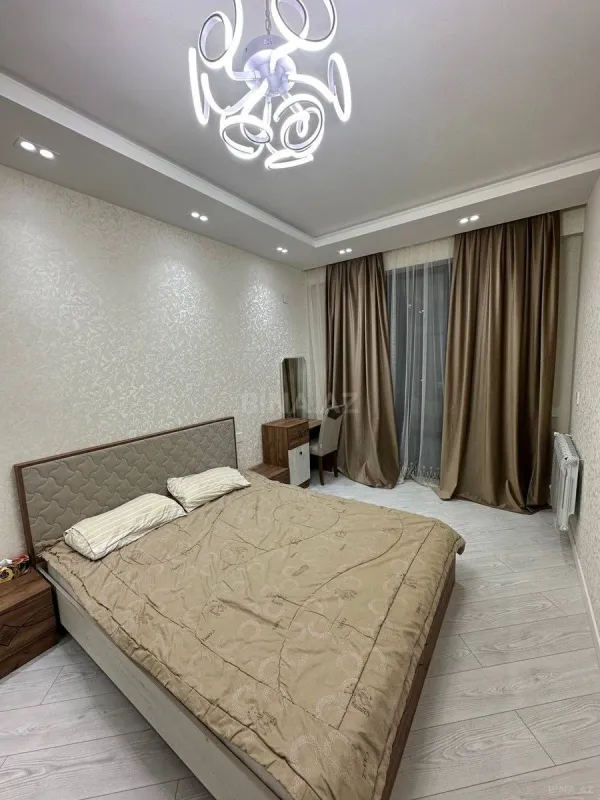 Kirayə verilir 2 otaqlı mənzil 60 m²
