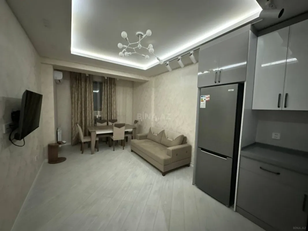 Kirayə verilir 2 otaqlı mənzil 60 m²