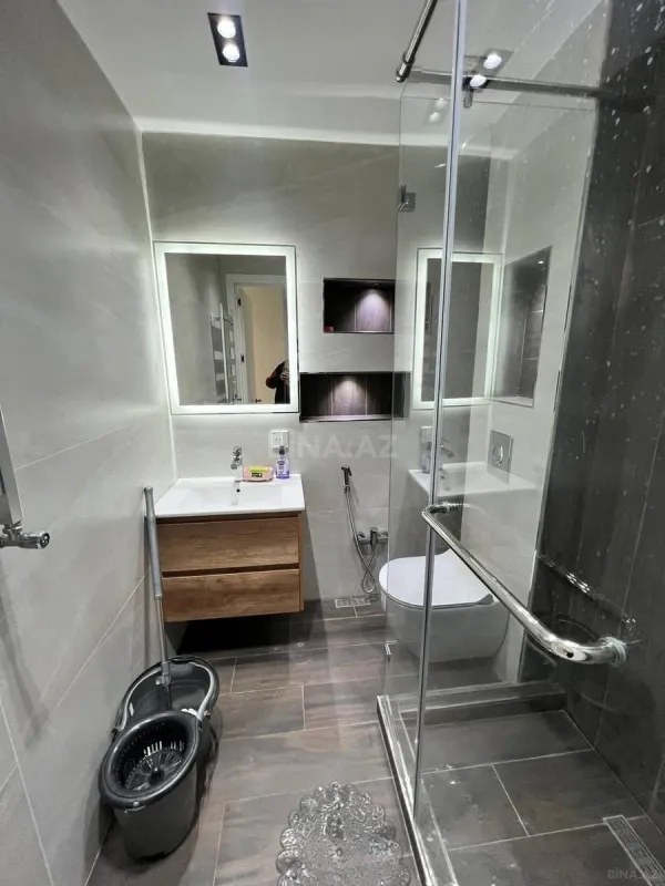 Kirayə verilir 2 otaqlı mənzil 60 m²