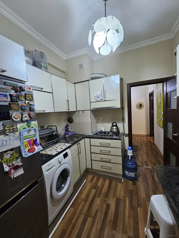 Satılır 2 otaqlı mənzil 58 m²