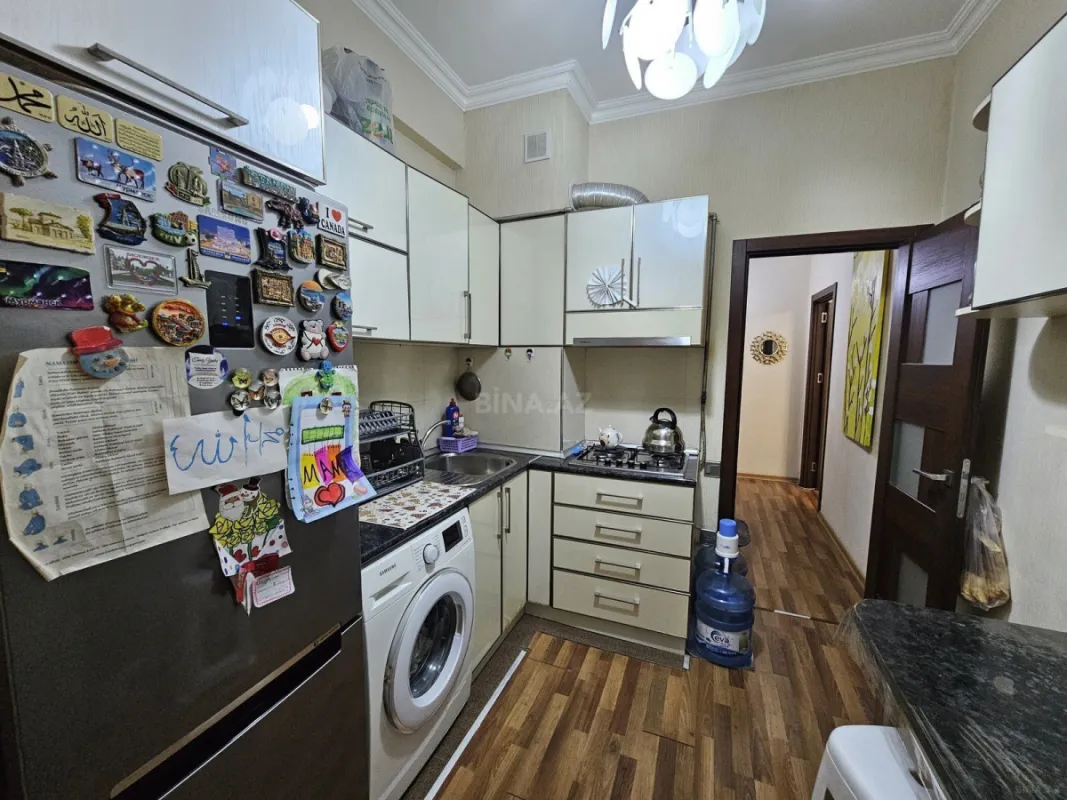 Satılır 2 otaqlı mənzil 58 m²