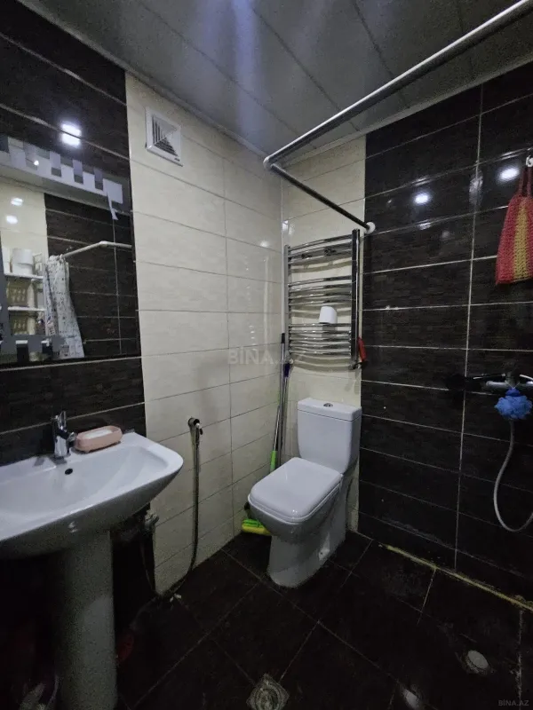 Satılır 2 otaqlı mənzil 58 m²