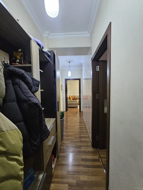 Satılır 2 otaqlı mənzil 58 m²