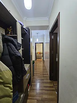 Satılır 2 otaqlı mənzil 58 m²