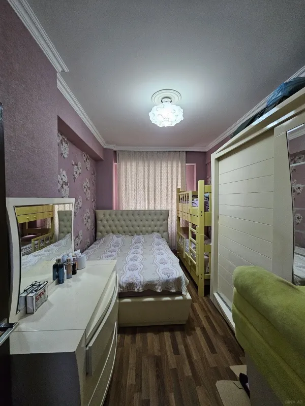 Satılır 2 otaqlı mənzil 58 m²