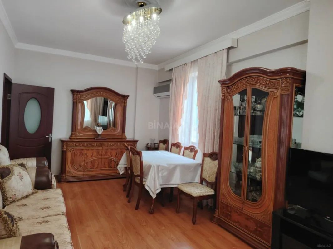 Satılır 3 otaqlı mənzil 96 m²