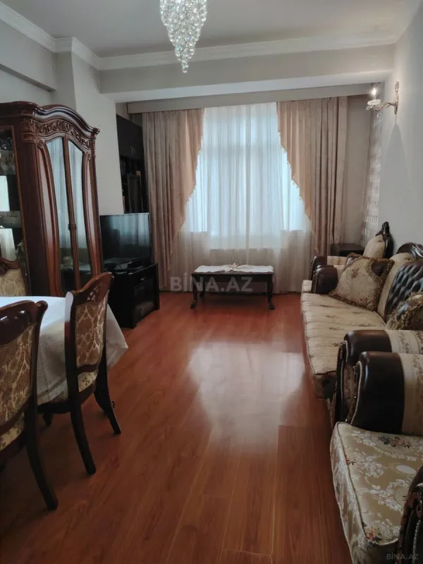 Satılır 3 otaqlı mənzil 96 m²