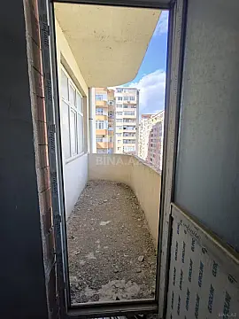 Satılır 3 otaqlı mənzil 138 m²