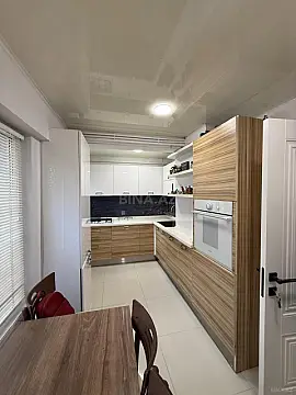 Satılır 2 otaqlı mənzil 75 m²