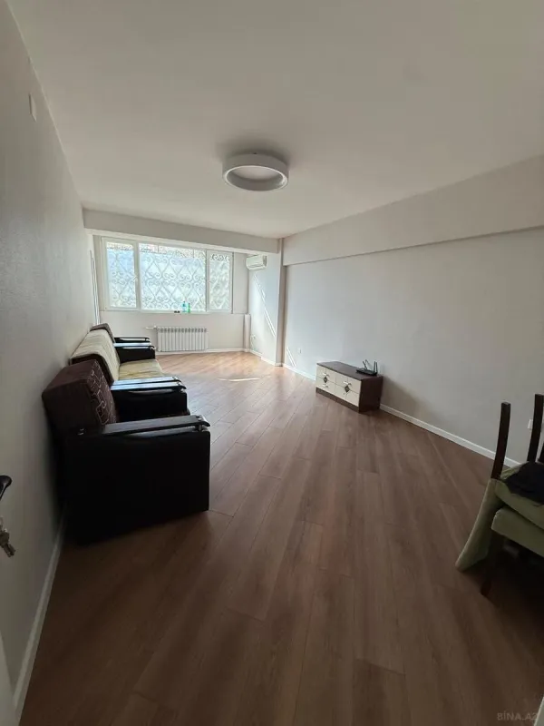 Satılır 2 otaqlı mənzil 75 m²