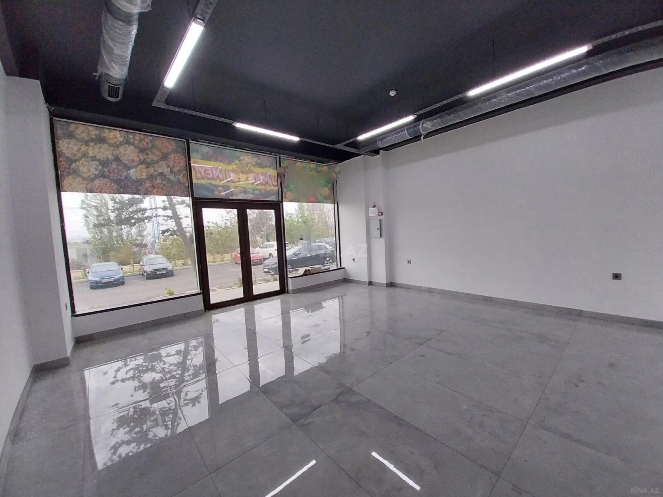 Kirayə verilir obyekt 168 m²