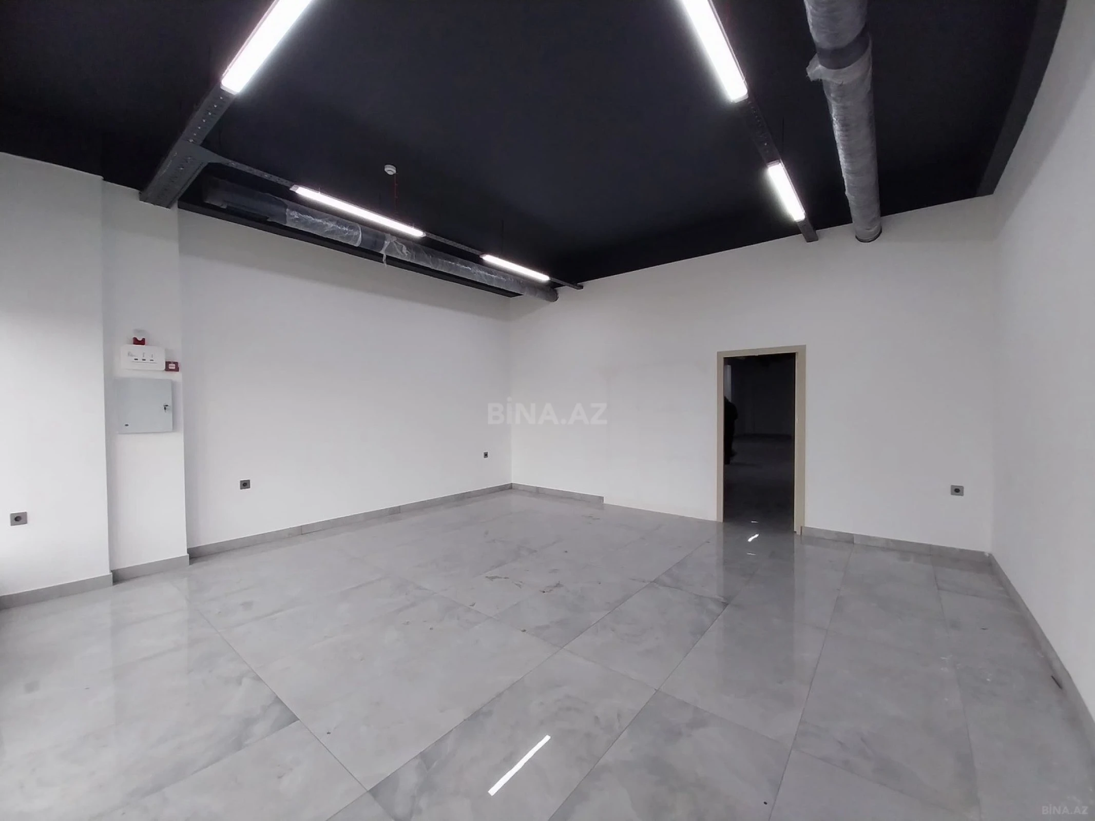 Kirayə verilir obyekt 168 m²