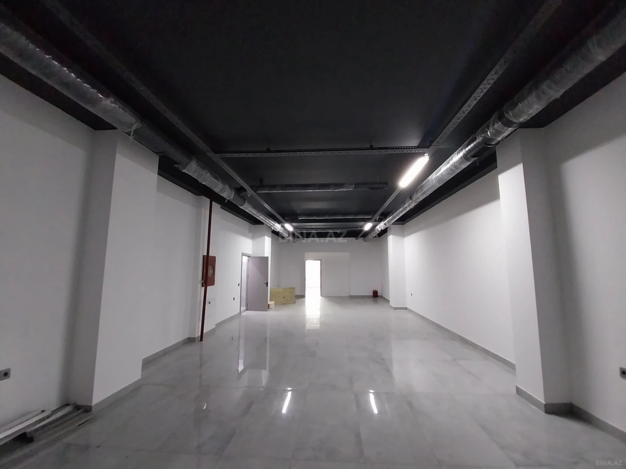 Kirayə verilir obyekt 168 m²