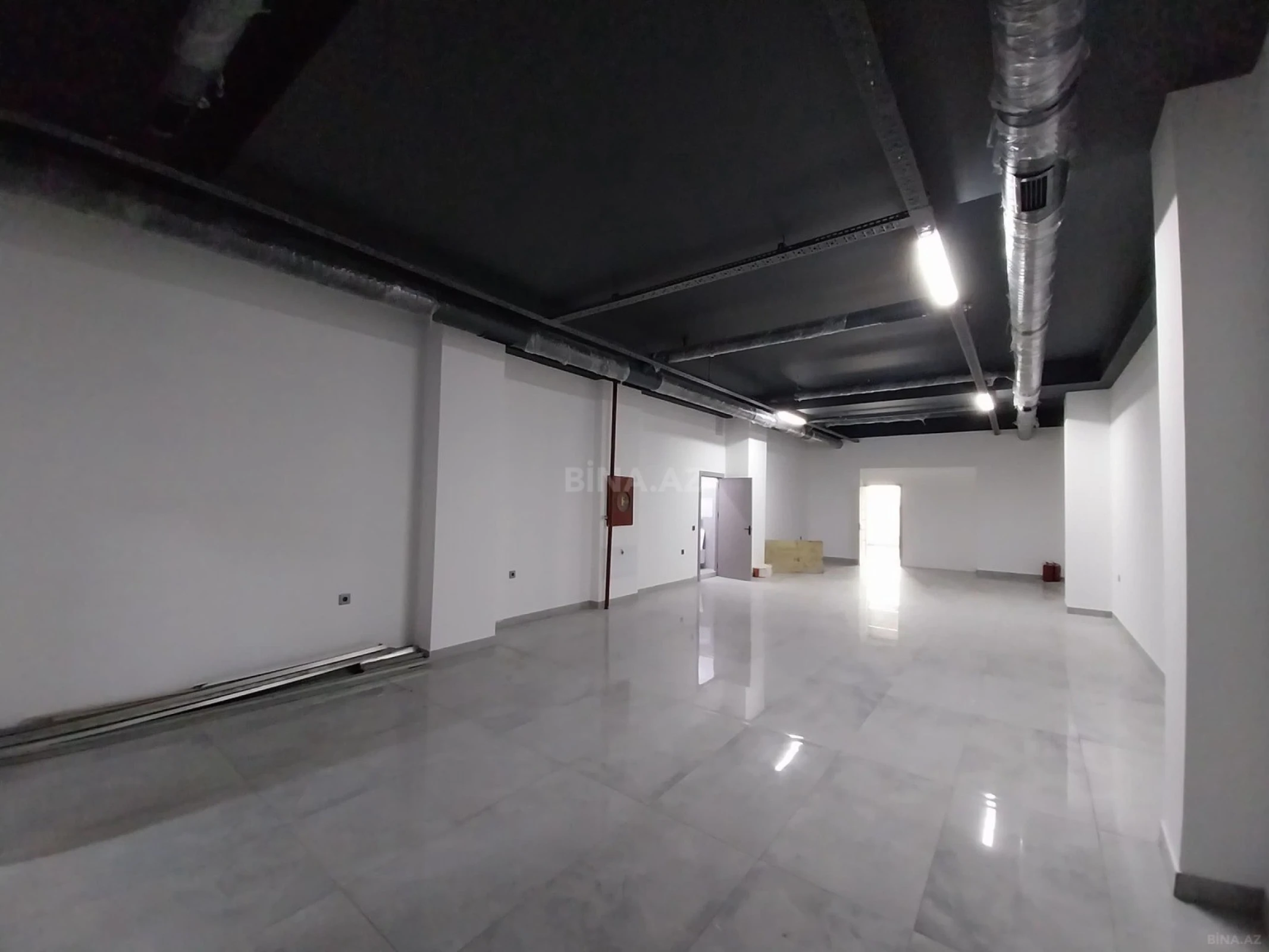 Kirayə verilir obyekt 168 m²