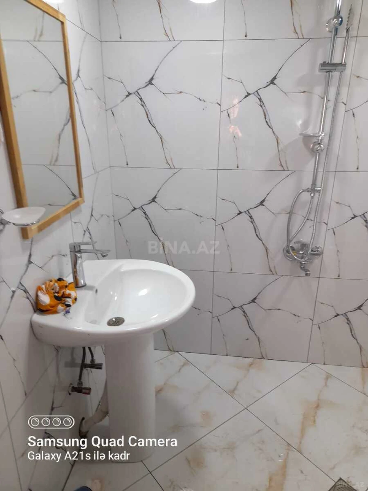Kirayə verilir 2 otaqlı həyət evi 50 m²