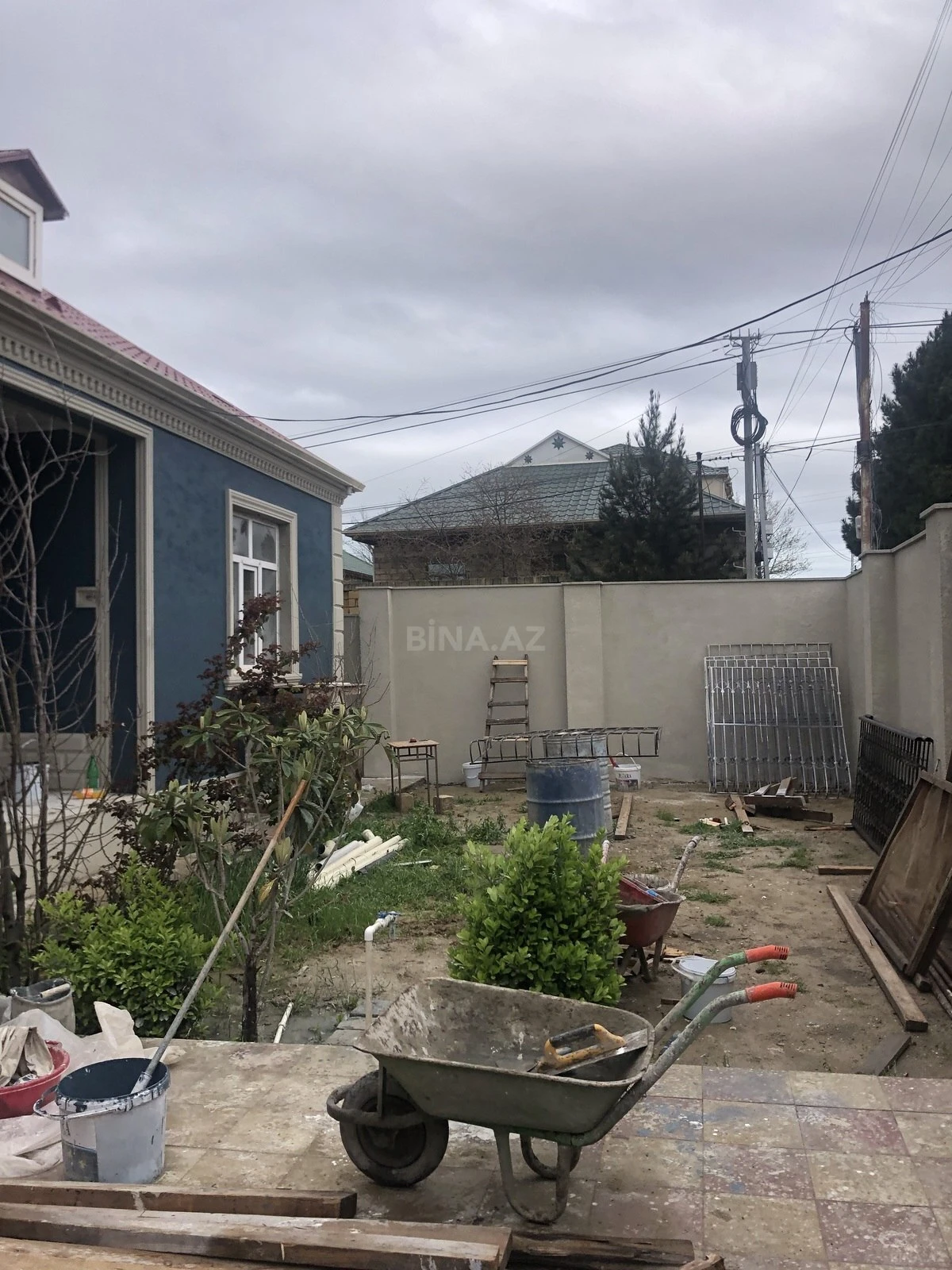 Satılır 4 otaqlı həyət evi 120 m²