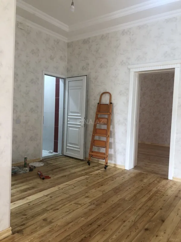Satılır 4 otaqlı həyət evi 120 m²