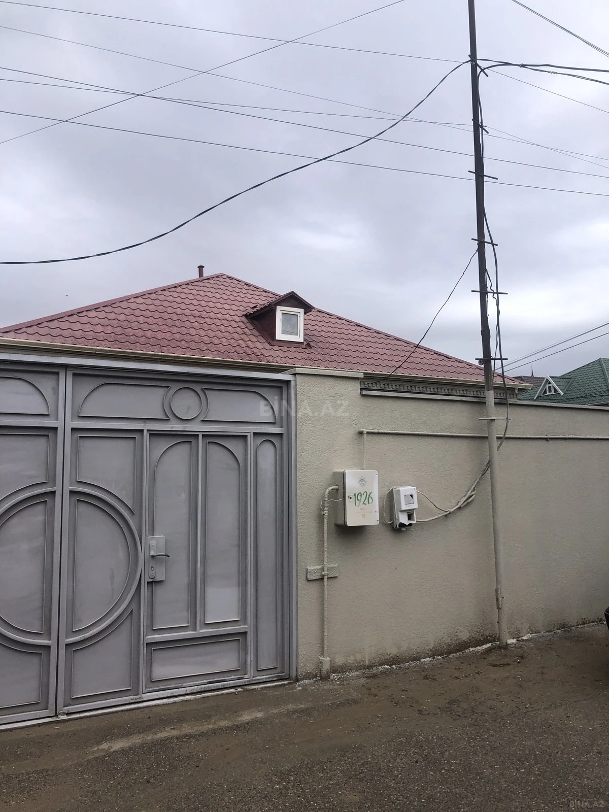 Satılır 4 otaqlı həyət evi 120 m²