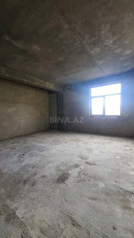 Satılır 3 otaqlı mənzil 97 m²
