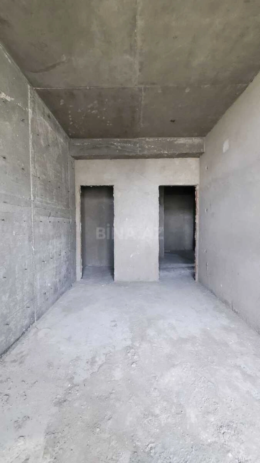 Satılır 3 otaqlı mənzil 97 m²