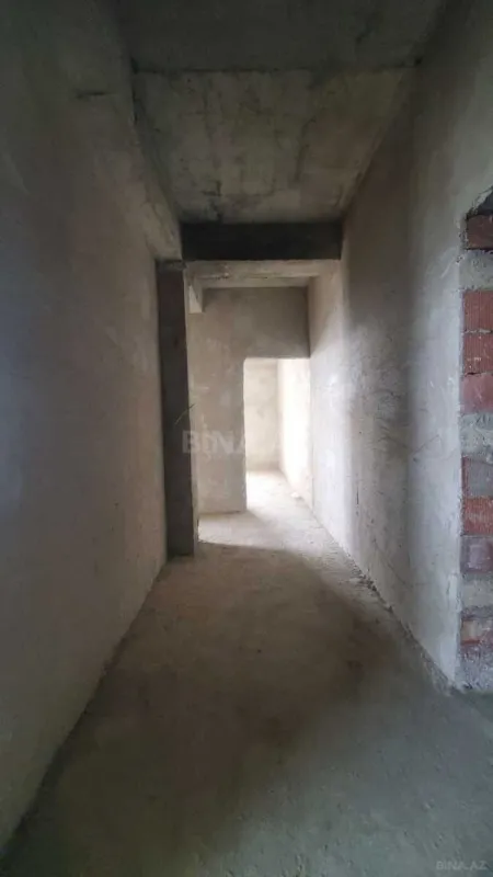 Satılır 3 otaqlı mənzil 97 m²